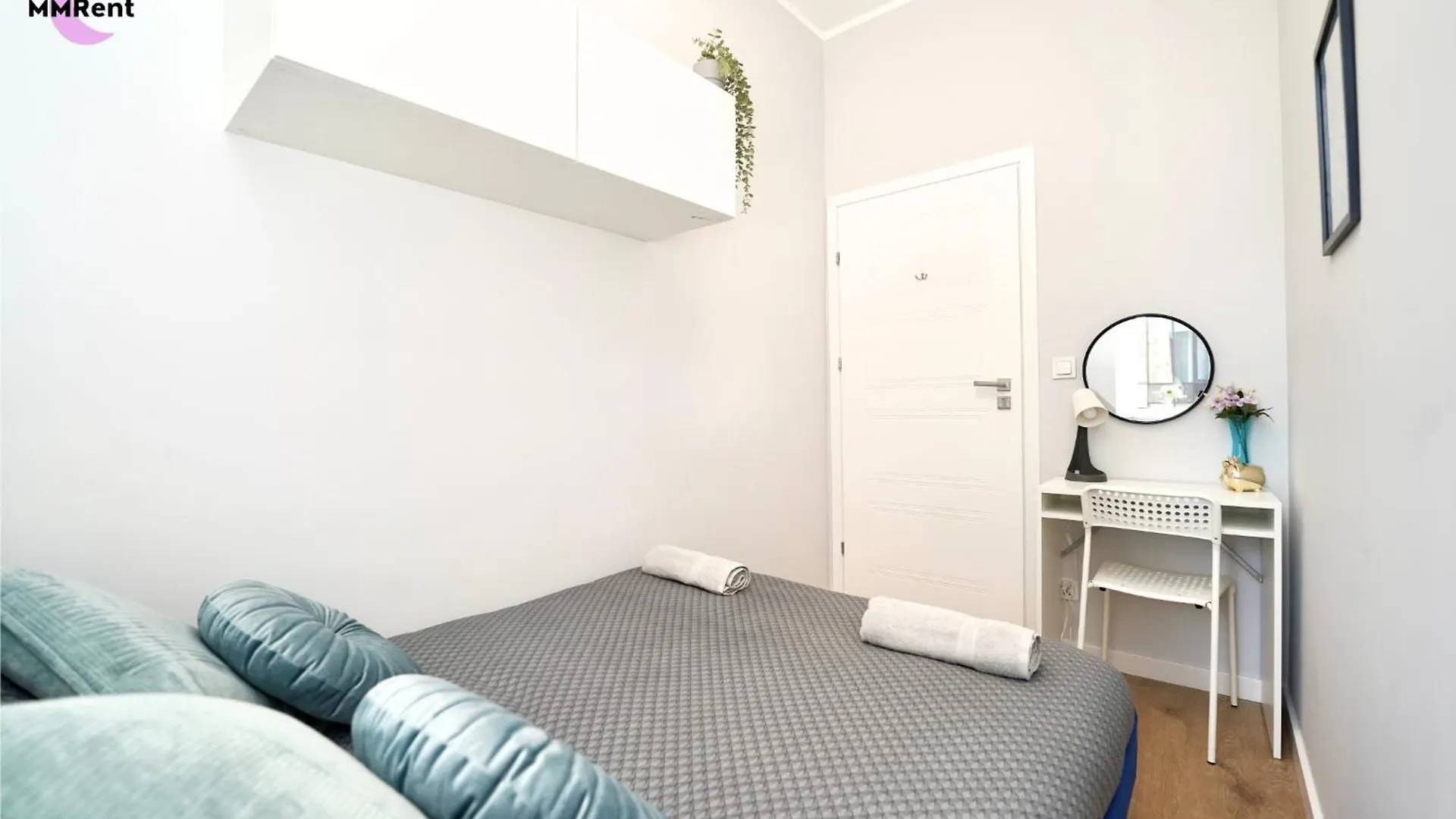 Homestay Mmrent Snowy Room Gdansk Poland